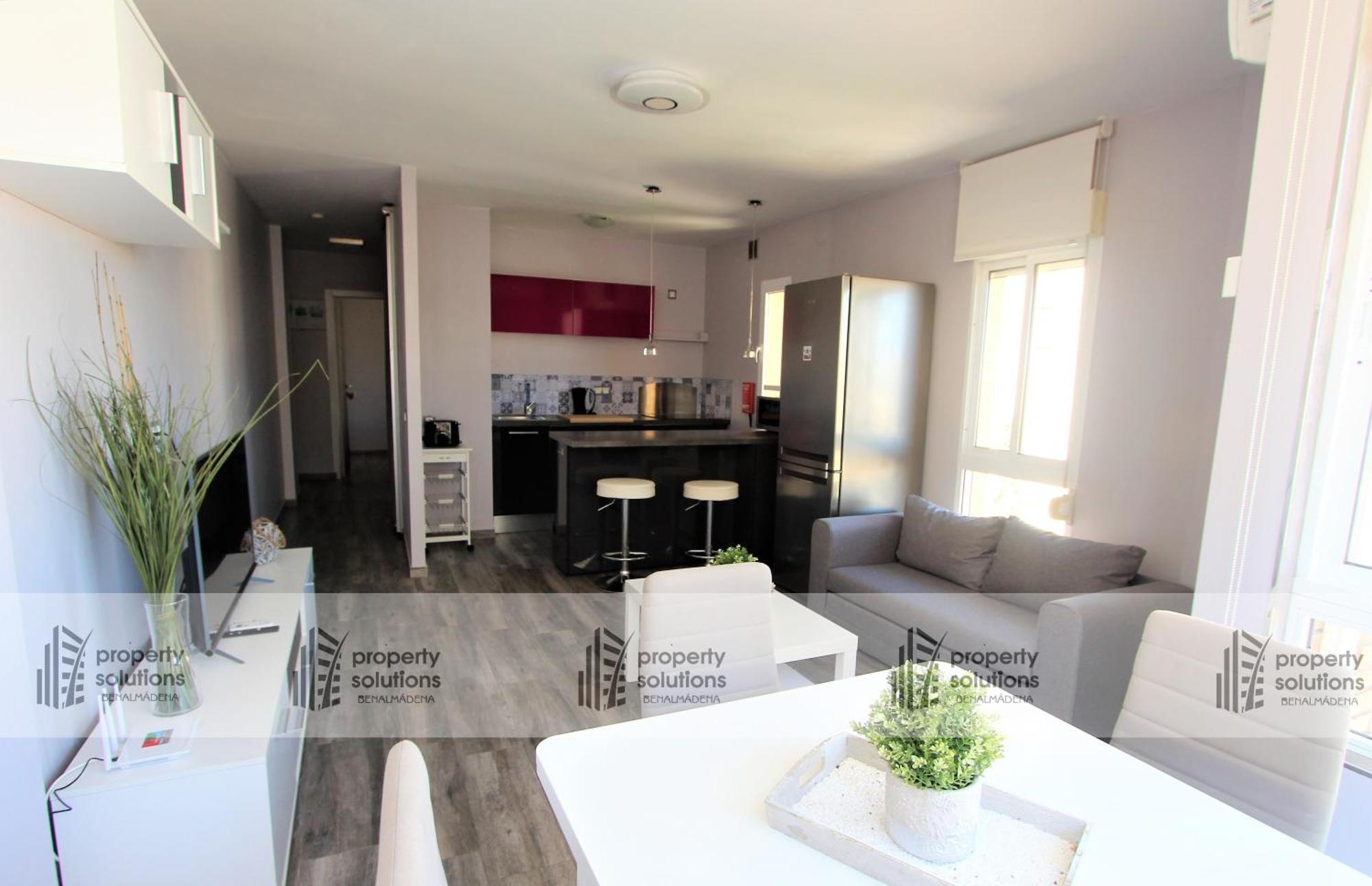 645 Aguila Apartamentos - Vista Al Mar - Cerca De Tren, Restaurantes, Tiendas - Playa A 10 Min Caminando Benalmádena Exterior foto