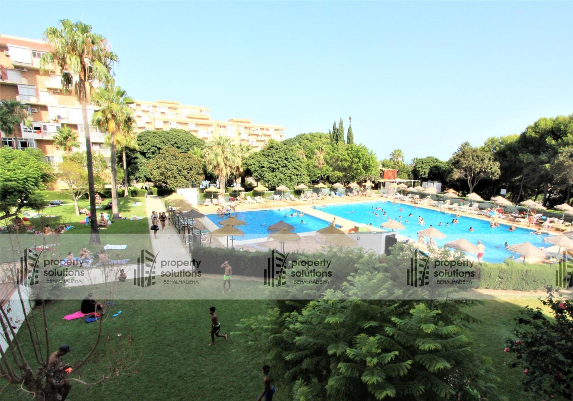 645 Aguila Apartamentos - Vista Al Mar - Cerca De Tren, Restaurantes, Tiendas - Playa A 10 Min Caminando Benalmádena Exterior foto